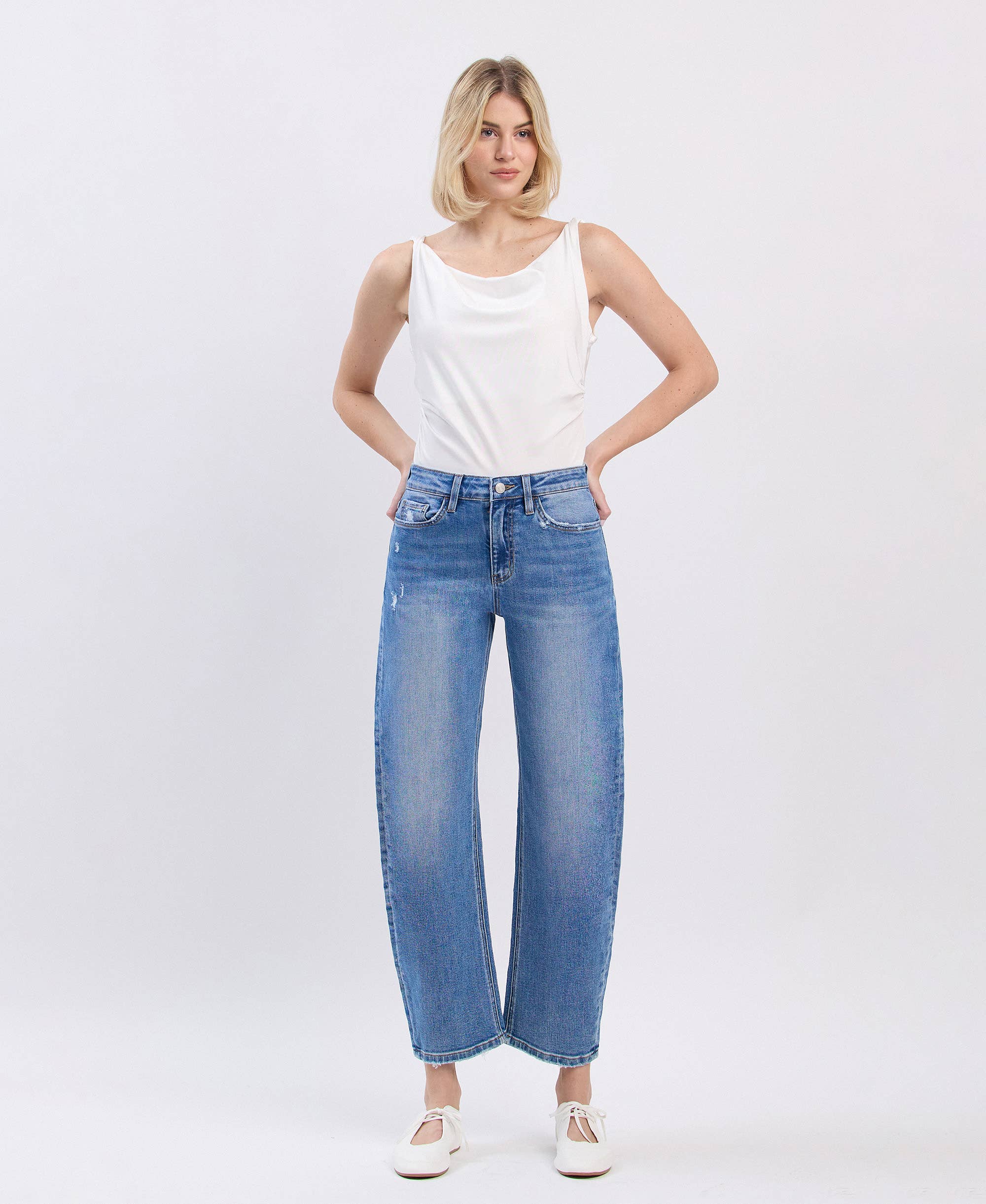 Cora Barrel Jeans - Image 10