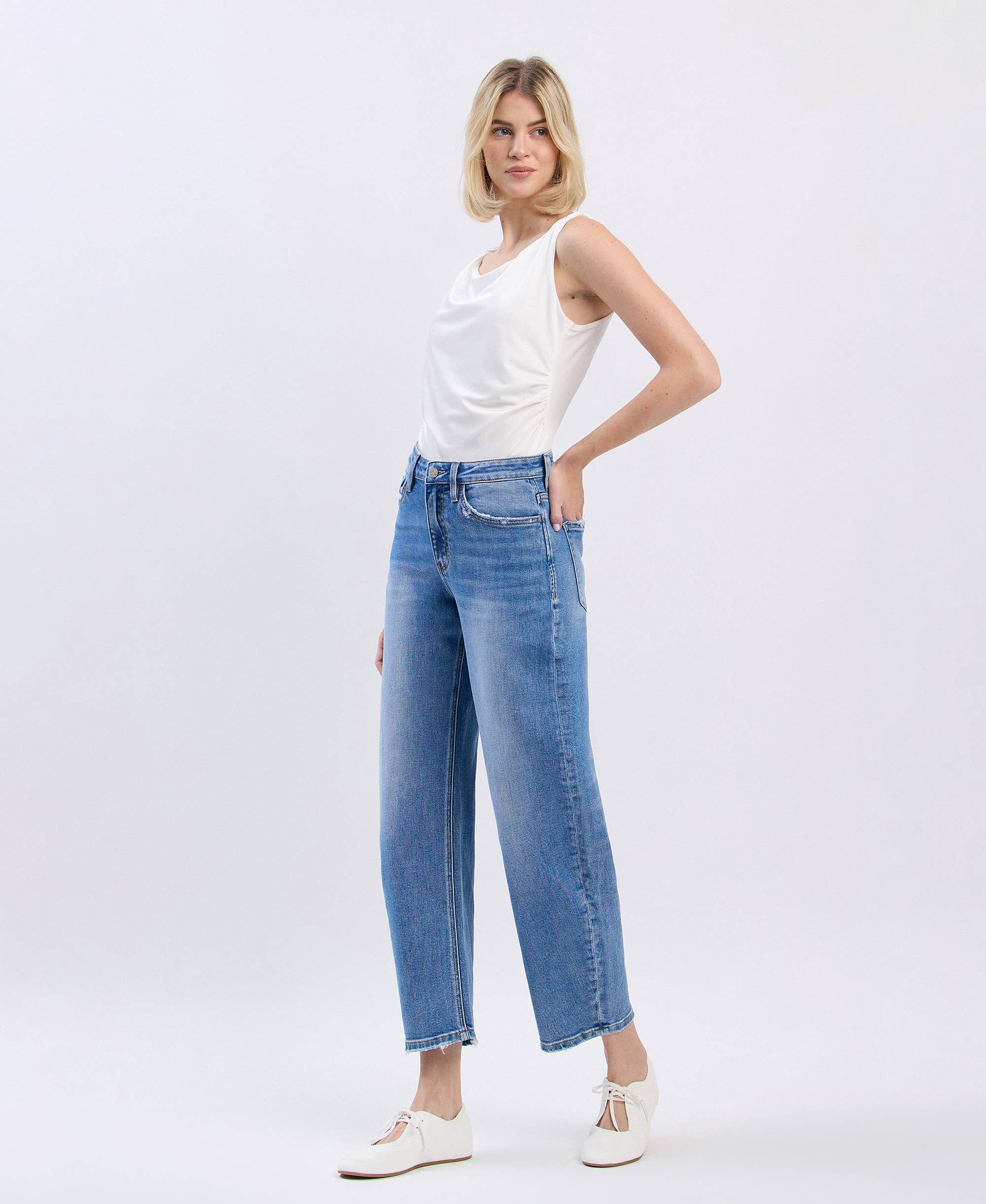 Cora Barrel Jeans - Image 4