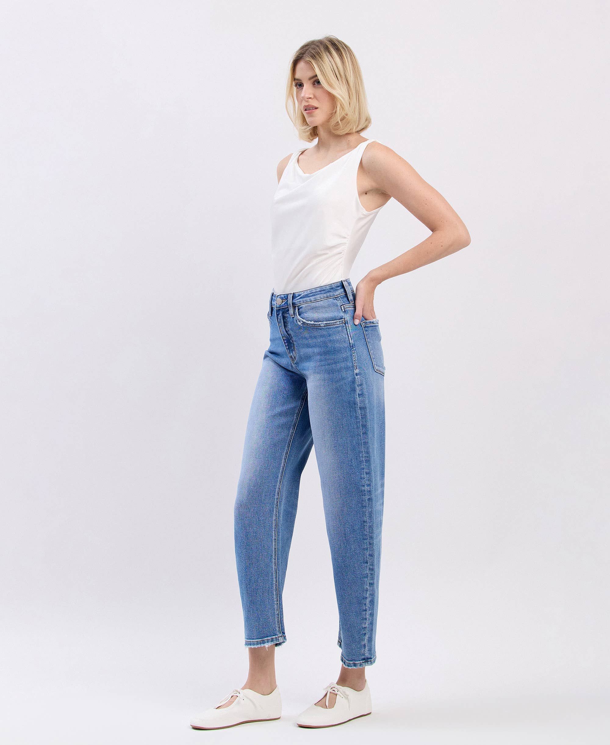 Cora Barrel Jeans - Image 5