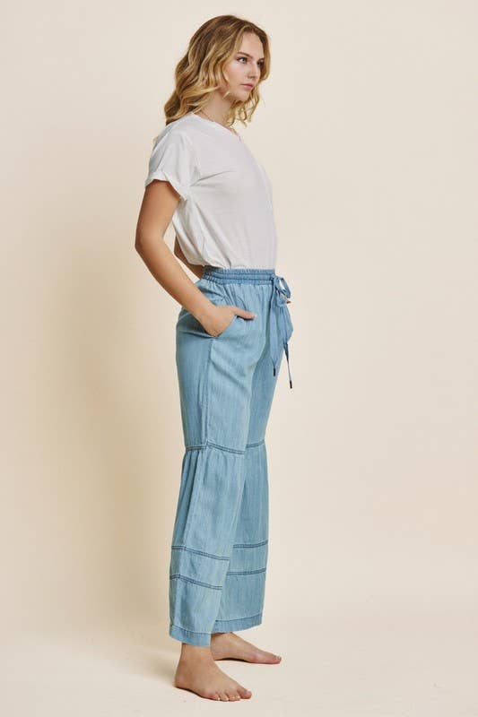 Washed Denim Tiered Wide Leg Pants - Image 3
